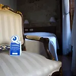 Microtel Placentinos