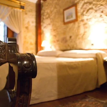 Microtel Placentinos Hotel