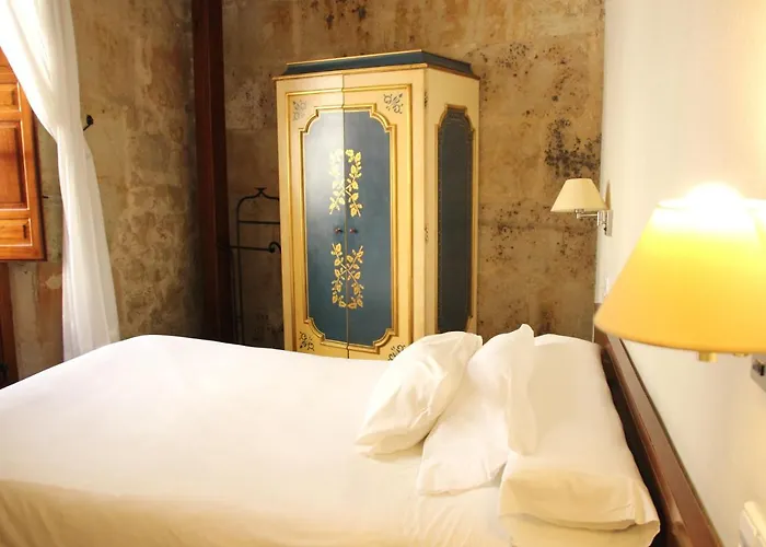 Microtel Placentinos 2* サラマンカ