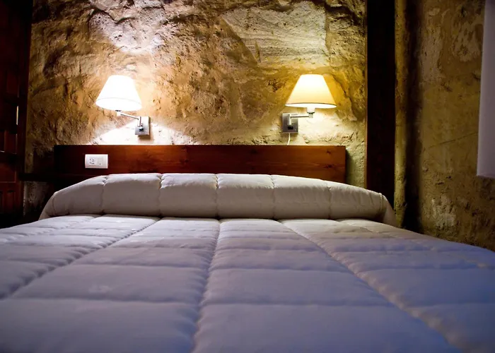 Готель Microtel Placentinos 2*