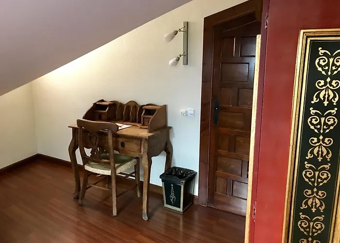 Microtel Placentinos Готель 2*