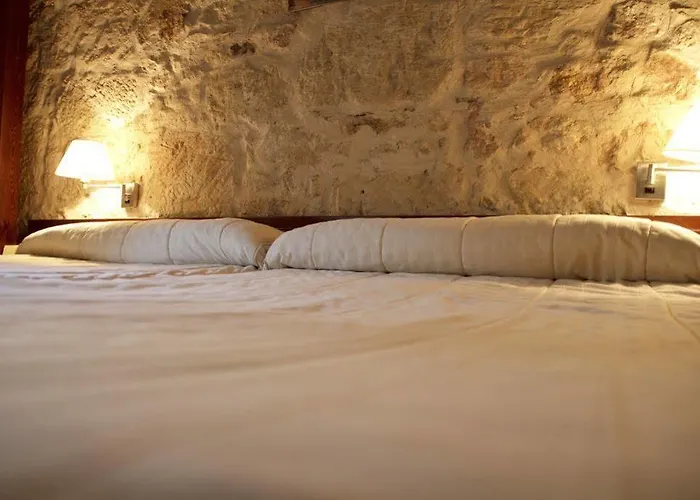 Microtel Placentinos Готель 2*